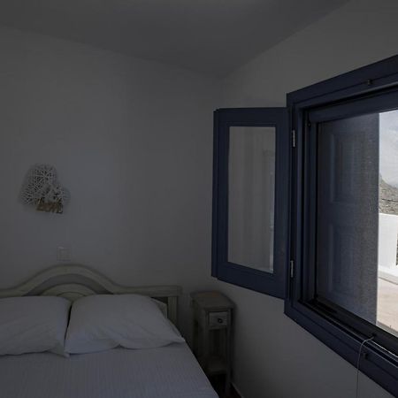 Thea Menetes Leilighet Menetaí Eksteriør bilde